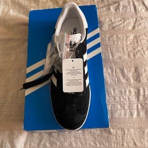 Adidas Gazelle Core Black Women’s size 7.5